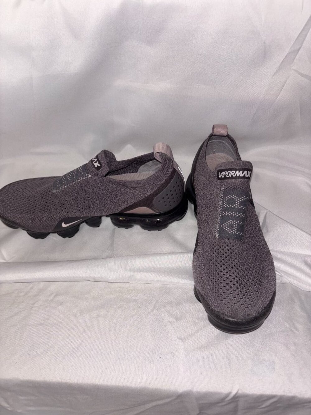 Nike Air VaporMax Flyknit Moc 2
